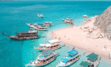 Hidden bay near Adrasan visited during the Suluada boat trip, perfect for snorkeling