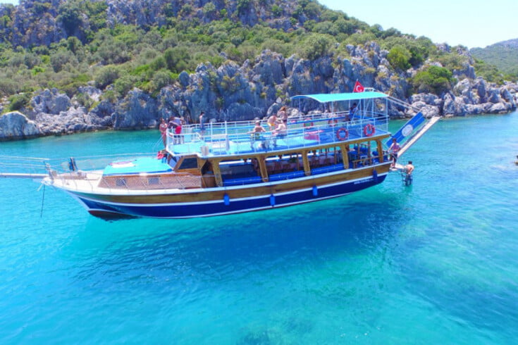 Boat tour in Antalya city
