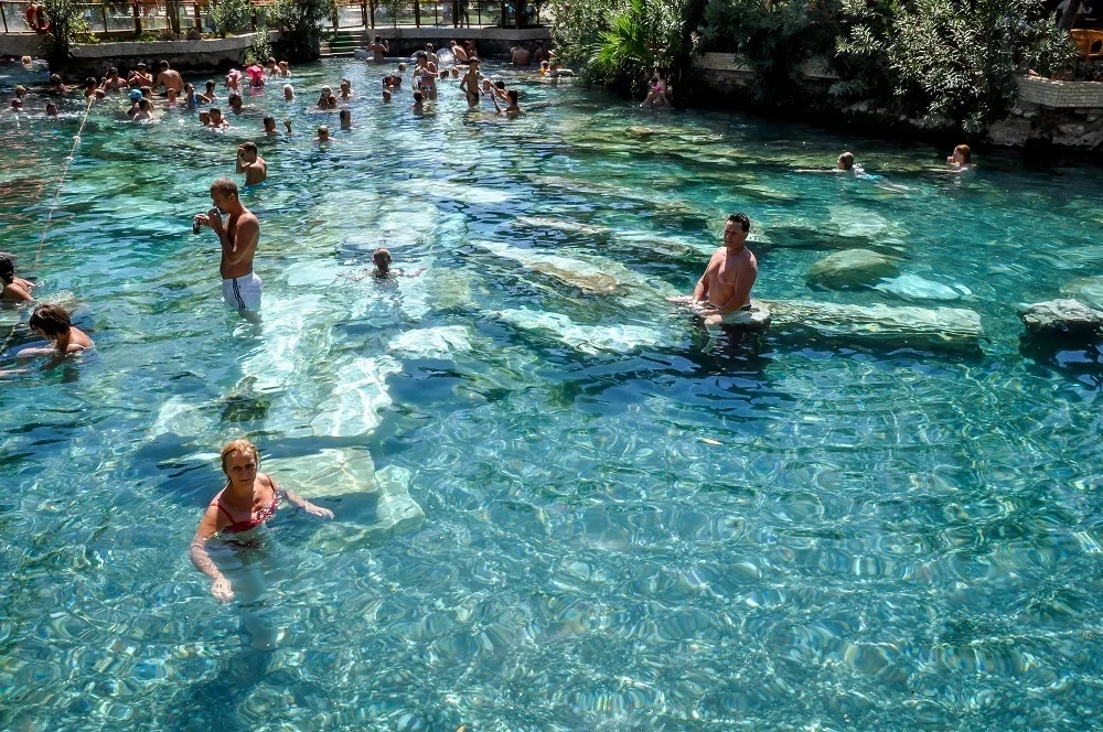 pamukkale hot springs pool cleopatra