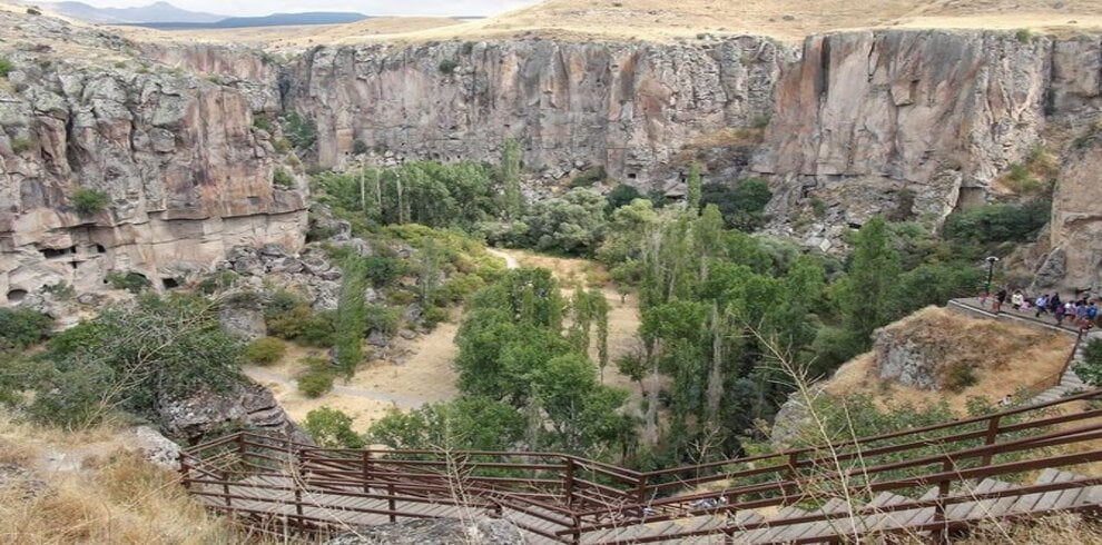 Scenic mountain steps surrounded by greenery in Cappadocia, showcasing the region’s natural beauty