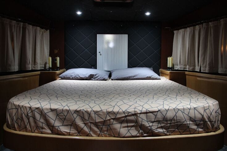 Yacht bedroom In antalya